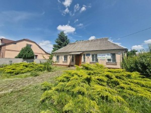 Банківська, 5 (пгт. Иваничи, Иваничевский район) - Продається офіс, 27000 $ - АФНУ